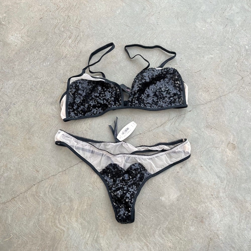 VICTORIA’S SECRET | NWT Black Sequin Cream 2 Piece Set S/M